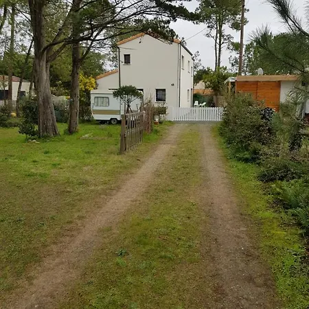 Les Embruns * Ла-Транш-сюр-Мер