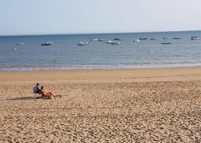 Les Embruns Βίλα